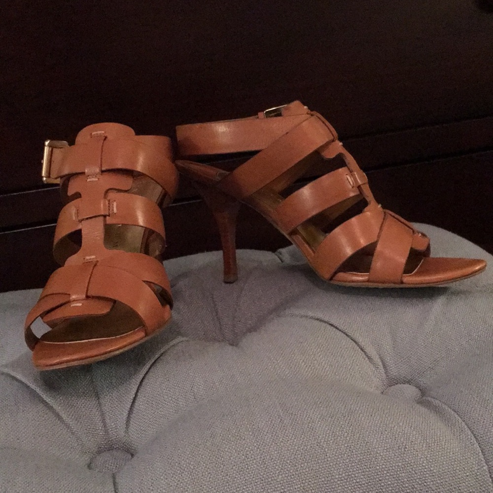 A camel colored Ivanka Trump heel with straps!